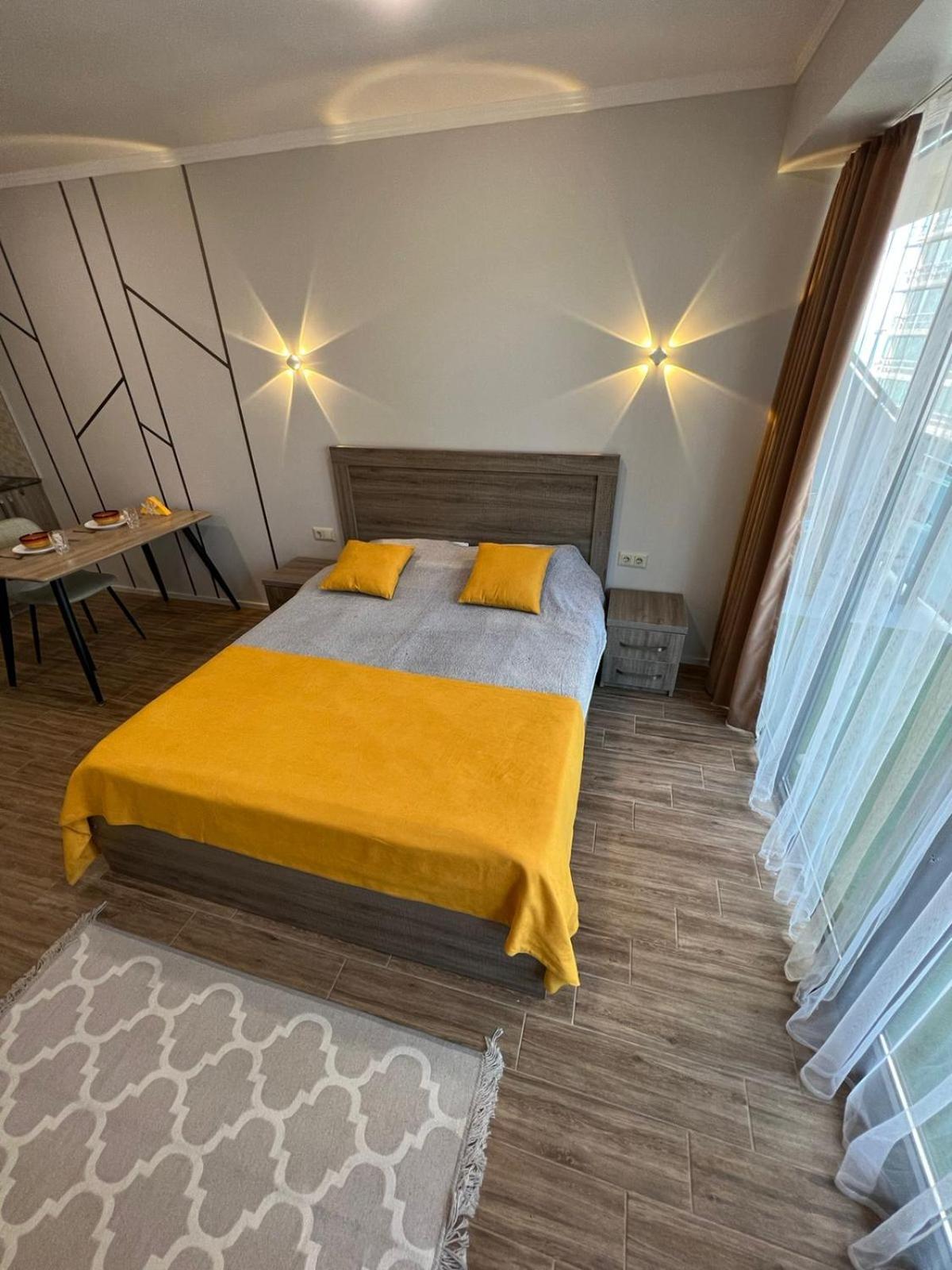 Apartment Batumi Weekend Екстер'єр фото