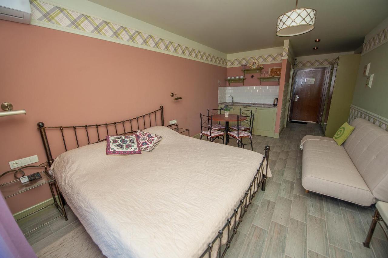 Apartment Batumi Weekend Екстер'єр фото